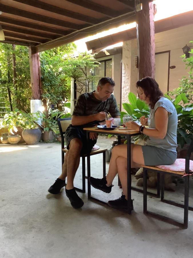 Hotel Baan Songjum Chiang Mai Zewnętrze zdjęcie